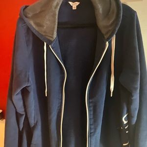 Calvin Klein’s Stylish Mens Large Printed long sleeve zipper Hoodie